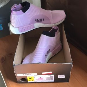 adidas nmd pink women’s 9.5 new
